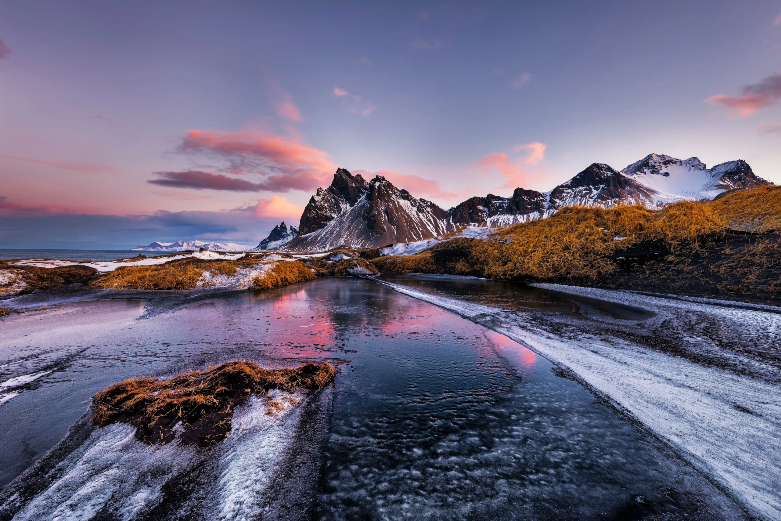 Glacial landscape in Vatnajökull National Park, Iceland